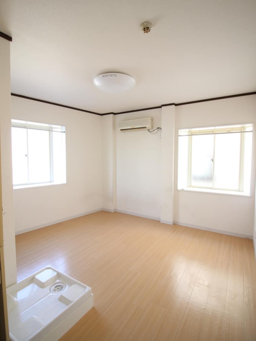 居室 西新井ハイツ