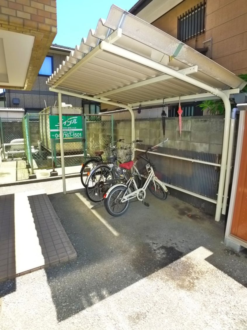 駐輪場 ＭＩＮＴハイツ柏