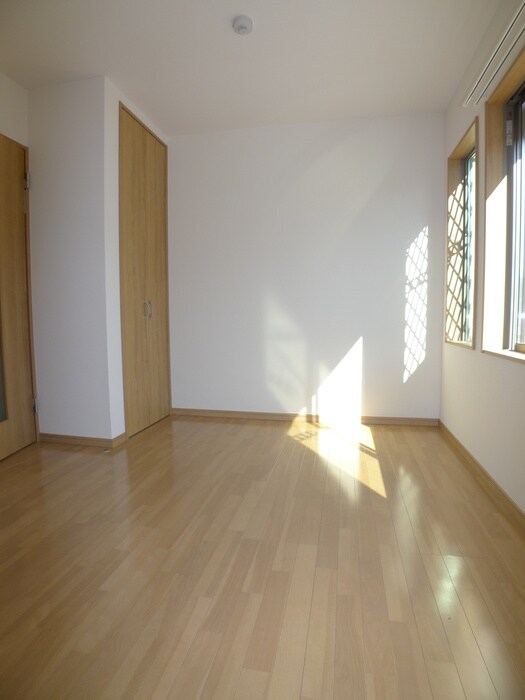 居室 イーストランド稲毛