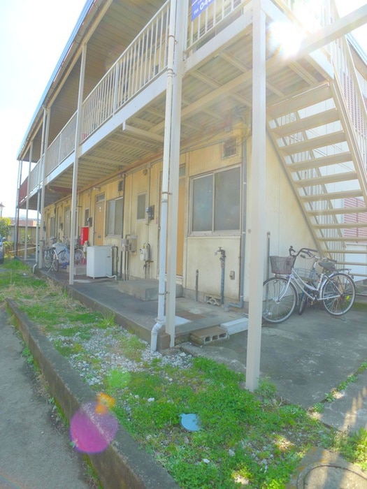 エントランス部分 カトレア荘