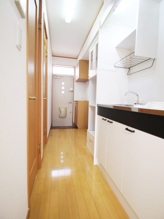 廊下 アーバングレース参番館