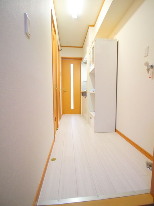 廊下 アーバングレース参番館