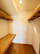 収納 ハックベリ－ヒルズ