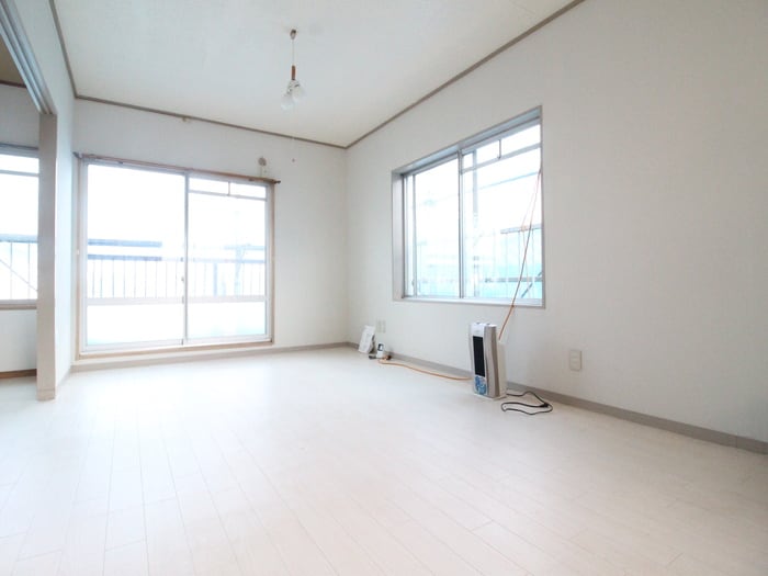 居室 ルモン渋沢駅西