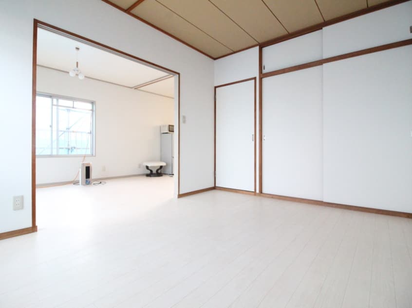 居室 ルモン渋沢駅西