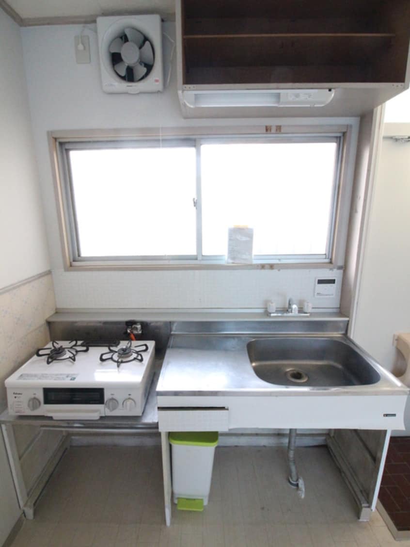 キッチン ルモン渋沢駅西