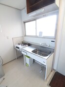 キッチン ルモン渋沢駅西