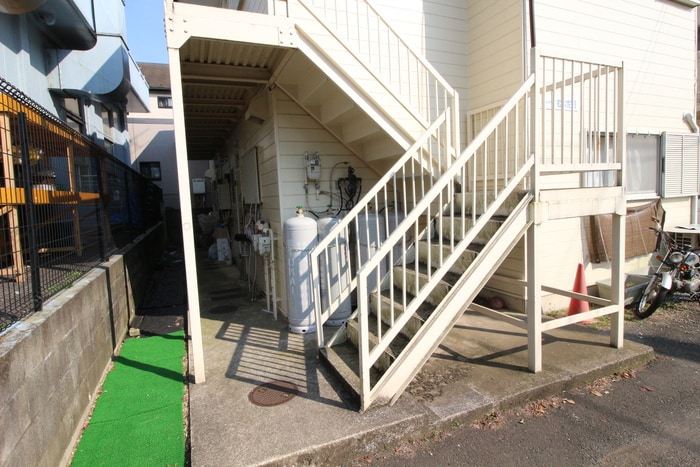 エントランス部分 ニュ－レジデンスもちだＢ