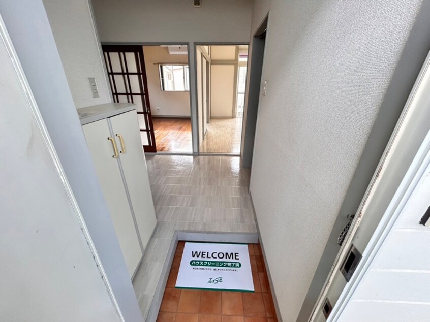 玄関 ニュ－レジデンスもちだＢ