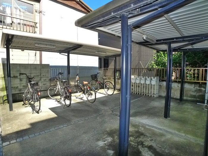 駐輪場 プリムコ－ト