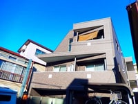 ザサンズコアアパートメント