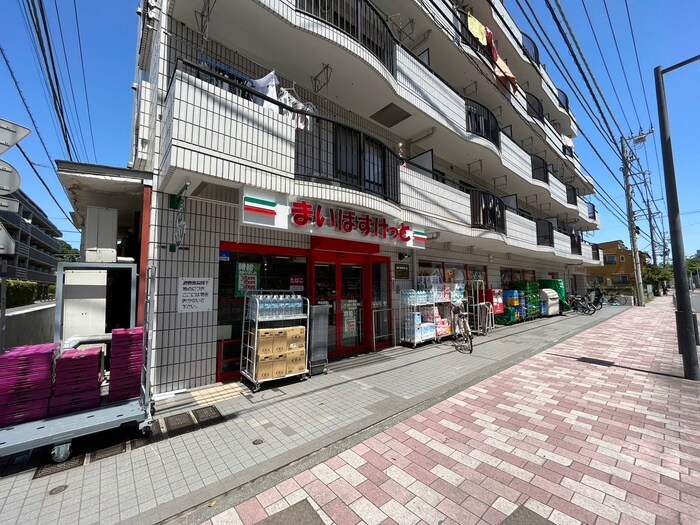 まいばすけっと 綱島東店(スーパー)まで190m ベルメゾン