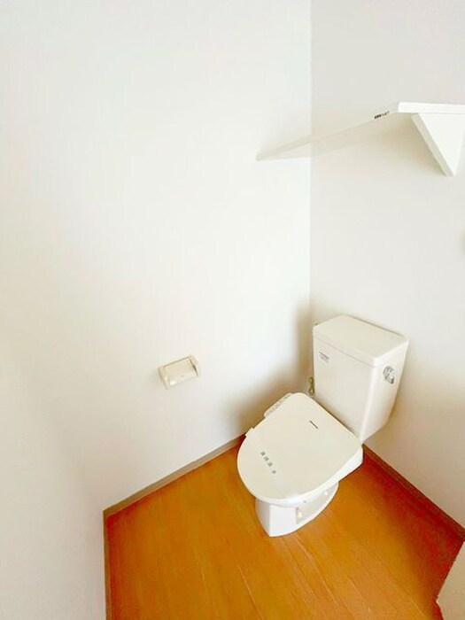 トイレ グリシ－ヌ響