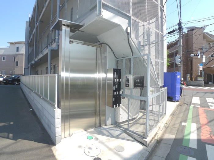 エントランス部分 ヨーク所沢