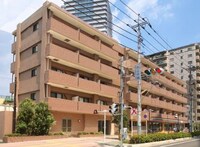 ステーションスクウェア