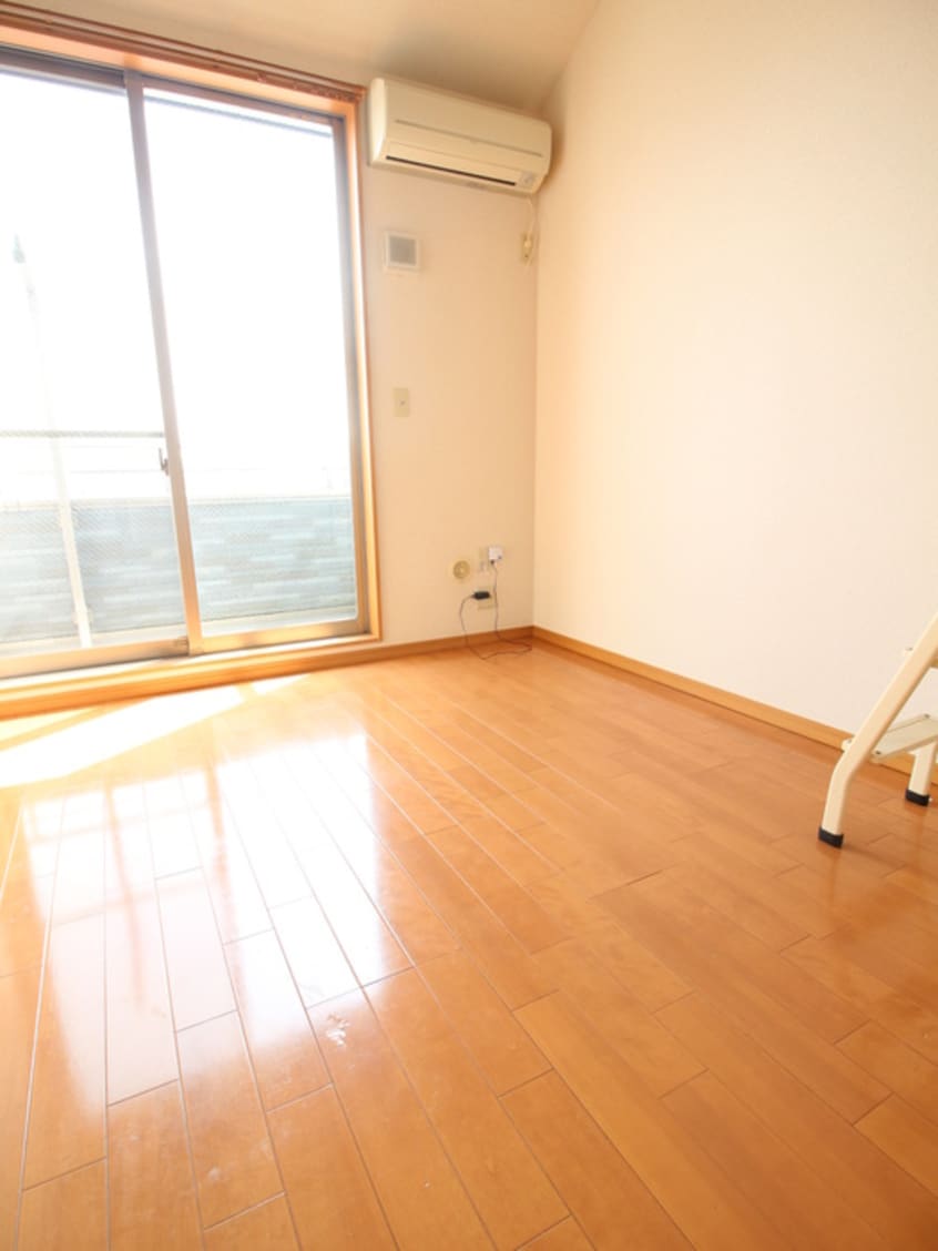 居室 シャトレ－ゼ・カンピオ－ネ