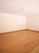 ロフト シャトレ－ゼ・カンピオ－ネ