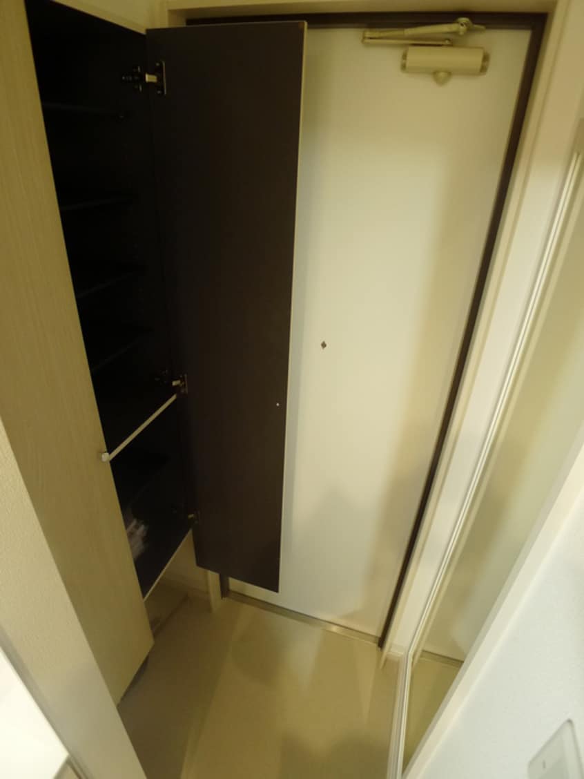 靴箱 BELLA 　CORTE南浦和