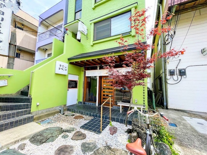 食堂ヨリミチ(その他飲食（ファミレスなど）)まで180m BELLA 　CORTE南浦和