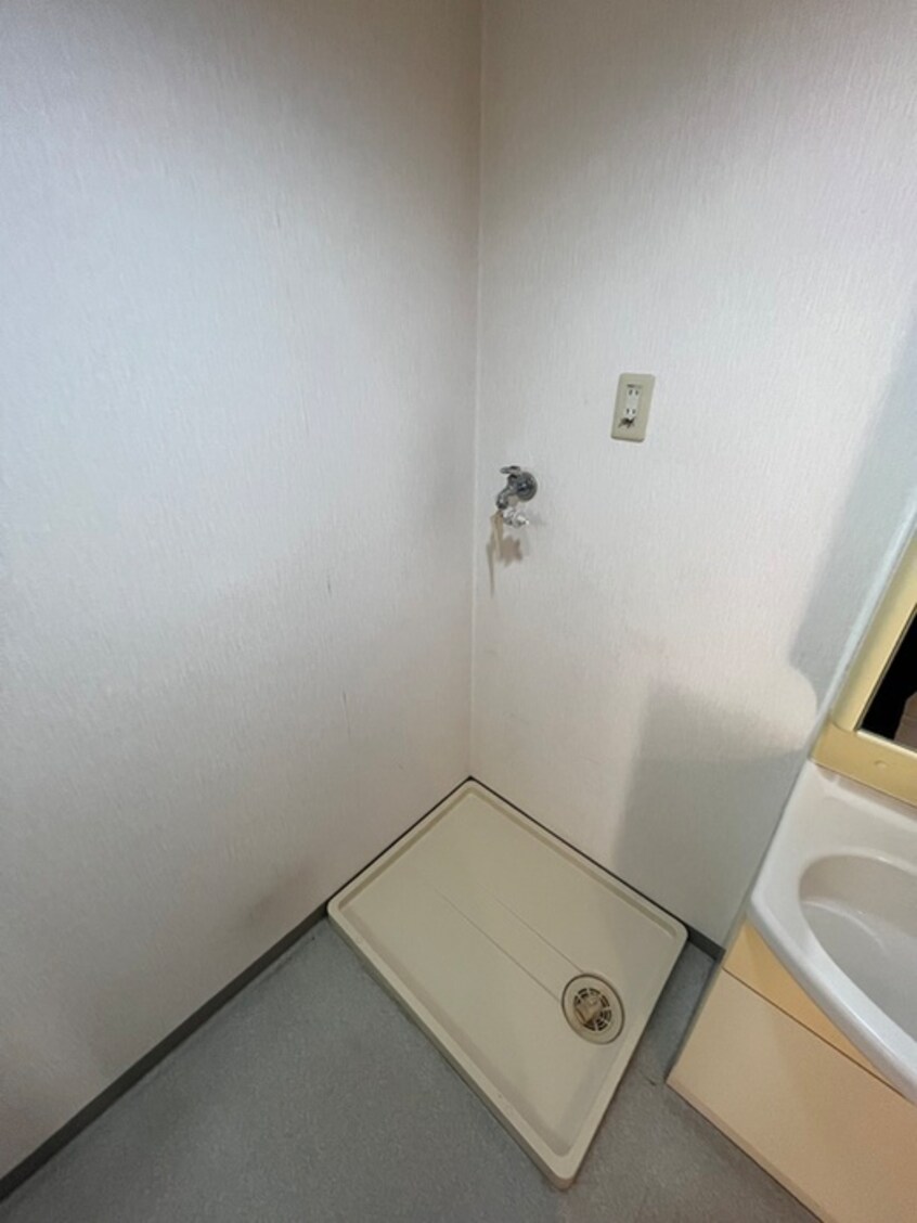 洗濯機置場 キングホームズ2番館　A号棟