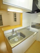 キッチン メゾン・ドゥ　シャトルⅡ