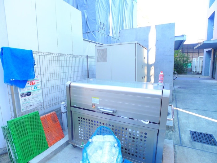 その他 サンハウス