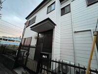 岸谷四丁目貸家