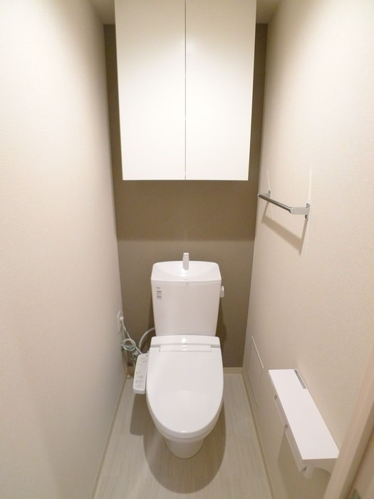 トイレ グロリアコート市川