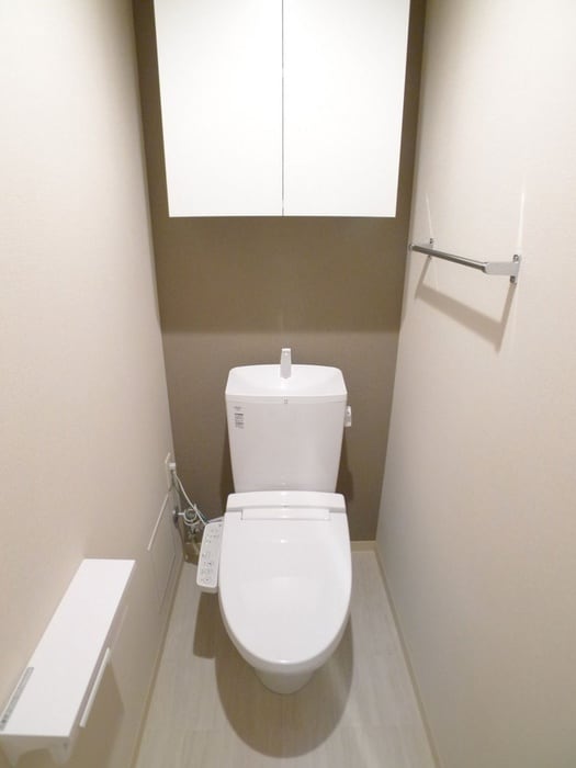 トイレ グロリアコート市川