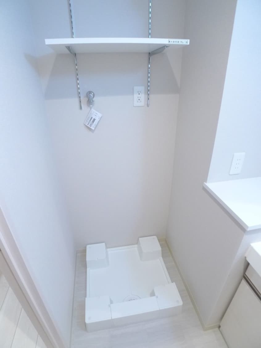 洗濯機置場 グロリアコート市川