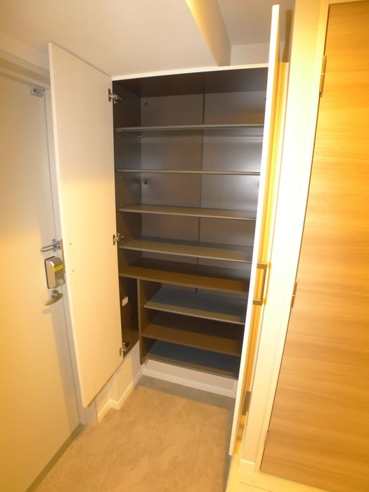 靴箱 グロリアコート市川