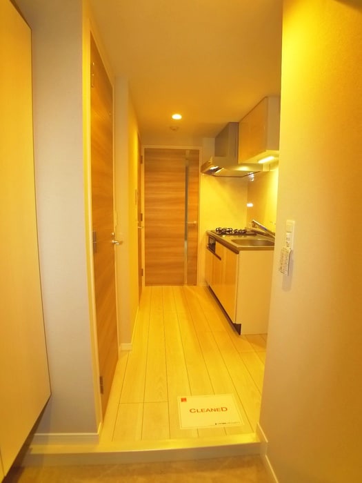 廊下 グロリアコート市川