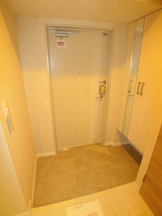 玄関 グロリアコート市川