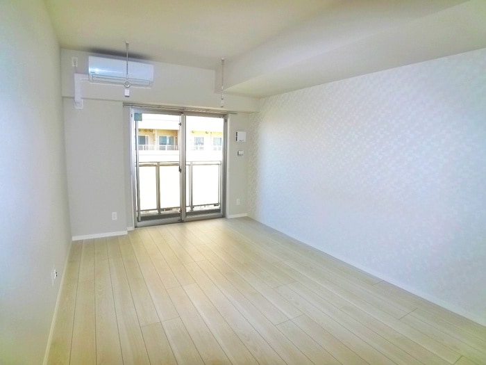 居室 グロリアコート市川