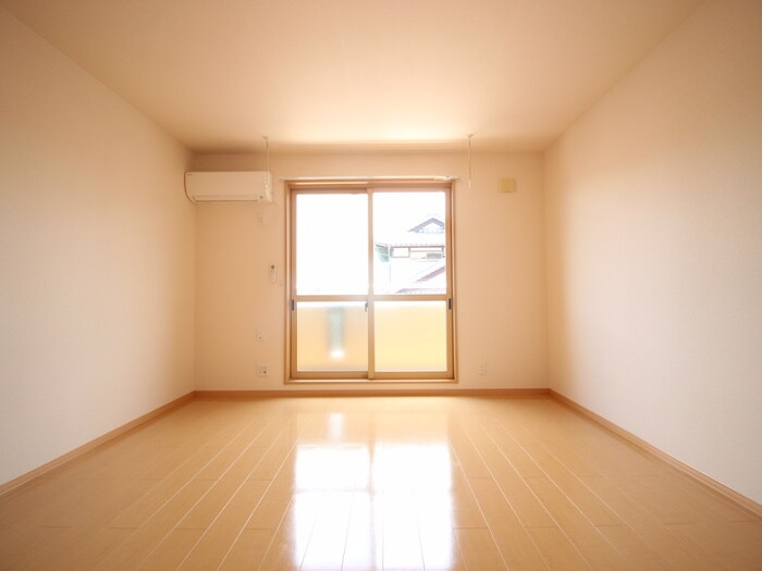 居室 ＧＥＭＩＮＩ　ＯＮＮＡ