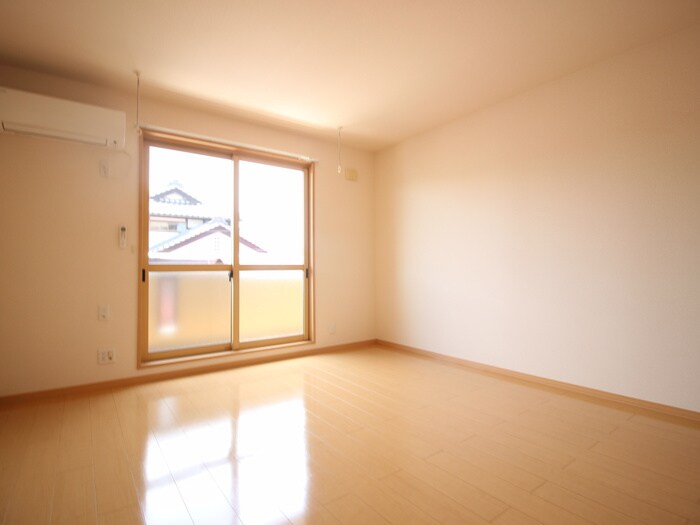 居室 ＧＥＭＩＮＩ　ＯＮＮＡ