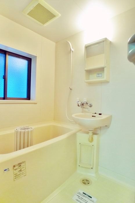 バス／シャワールーム等 ハイツ佳