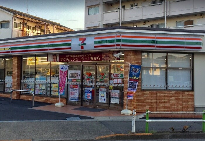 セブンイレブン赤塚一丁目店(コンビニ)まで150m プレミア赤塚新町