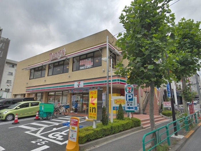 デニーズ西荻北店(その他飲食（ファミレスなど）)まで750m アビタシオン西荻
