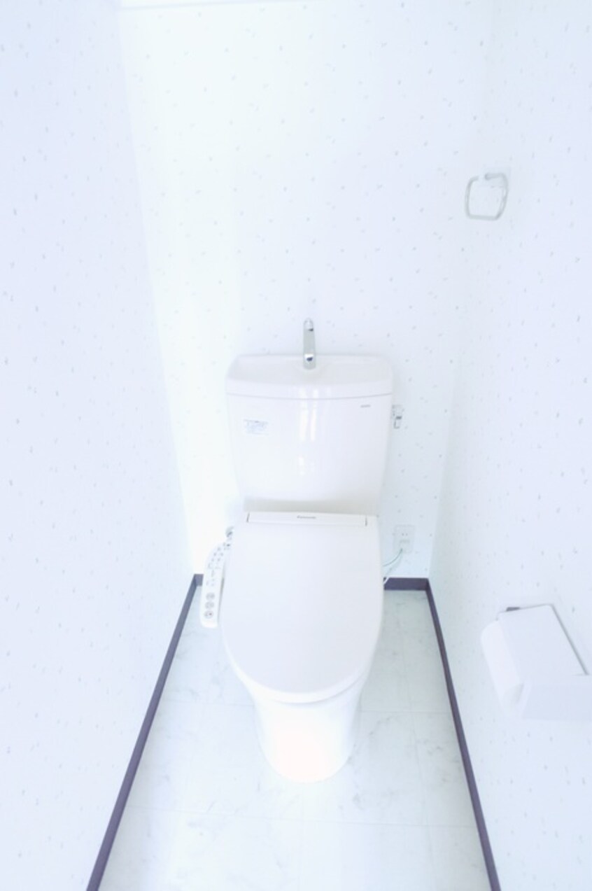 トイレ ベルナ－デ