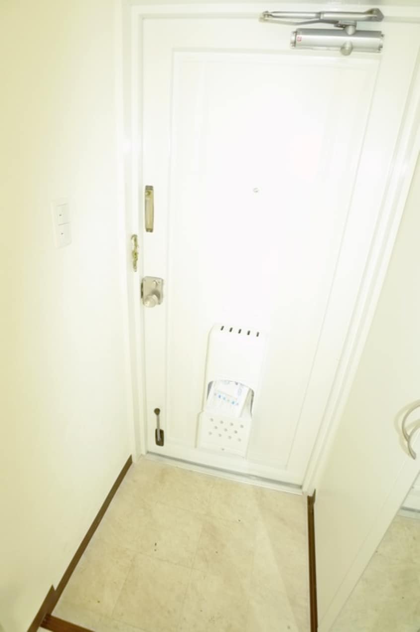 玄関 ベルナ－デ