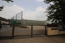 笹目中学校(中学校/中等教育学校)まで380m グレイスマンション