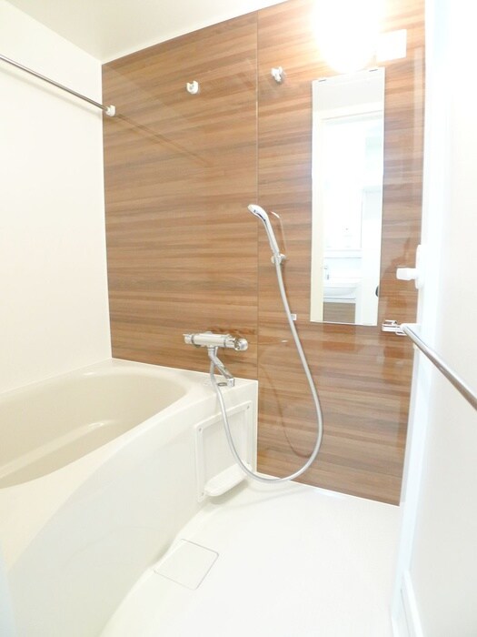 バス／シャワールーム等 オーパスホームズ南行徳