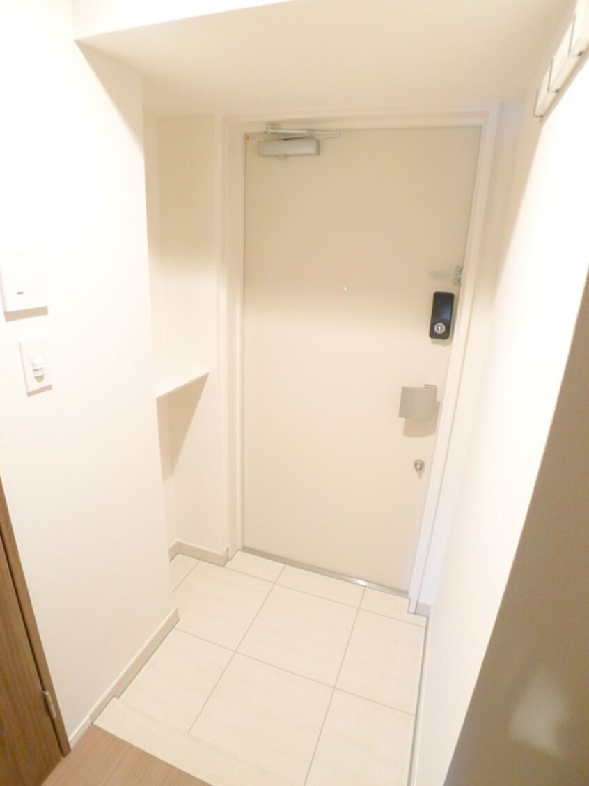 玄関 オーパスホームズ南行徳