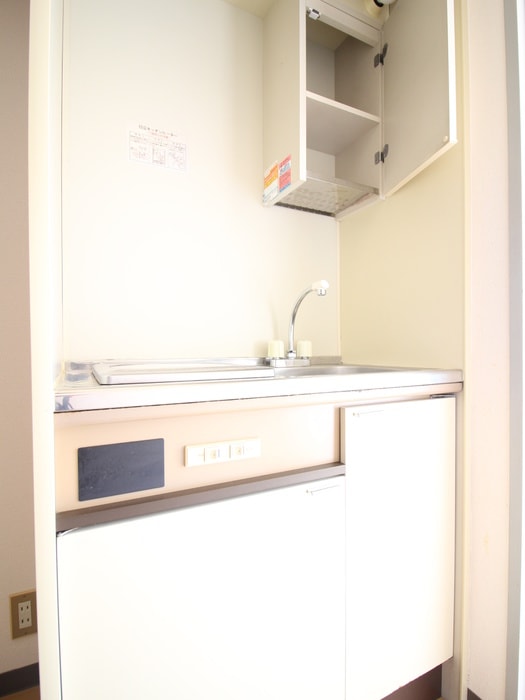 キッチン ドミ－ル　トモマツ