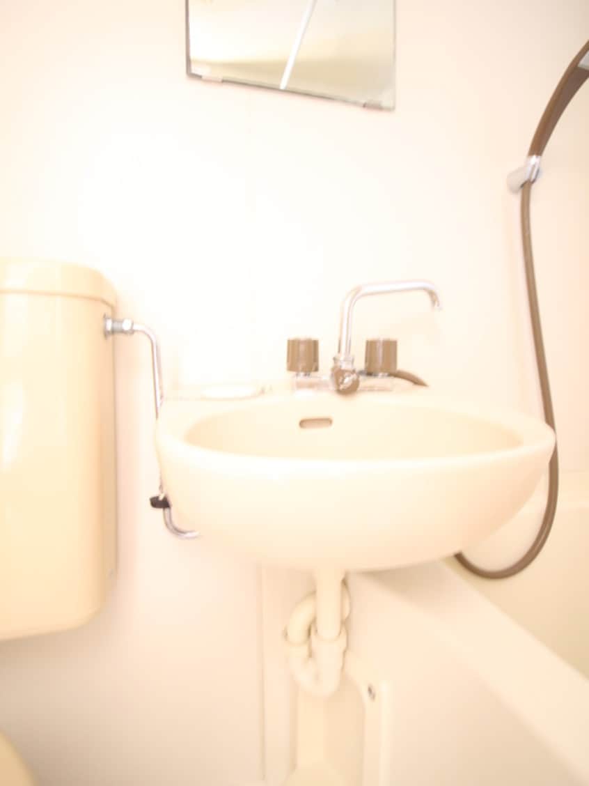 洗面 ドミ－ル　トモマツ