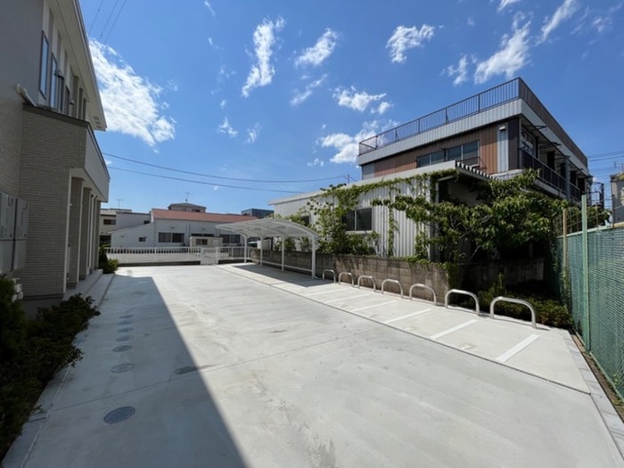 駐輪場 ウエストリーフⅡ