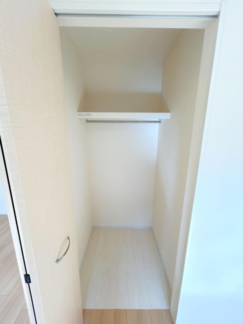 収納 ウエストリーフⅡ