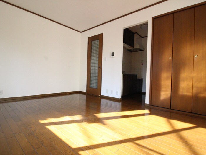 居室 アルベ－ルハイム