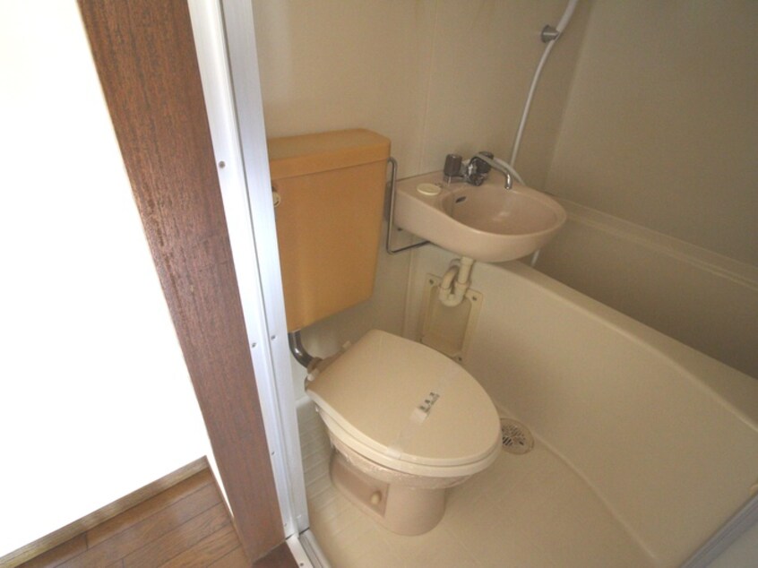 トイレ アルベ－ルハイム